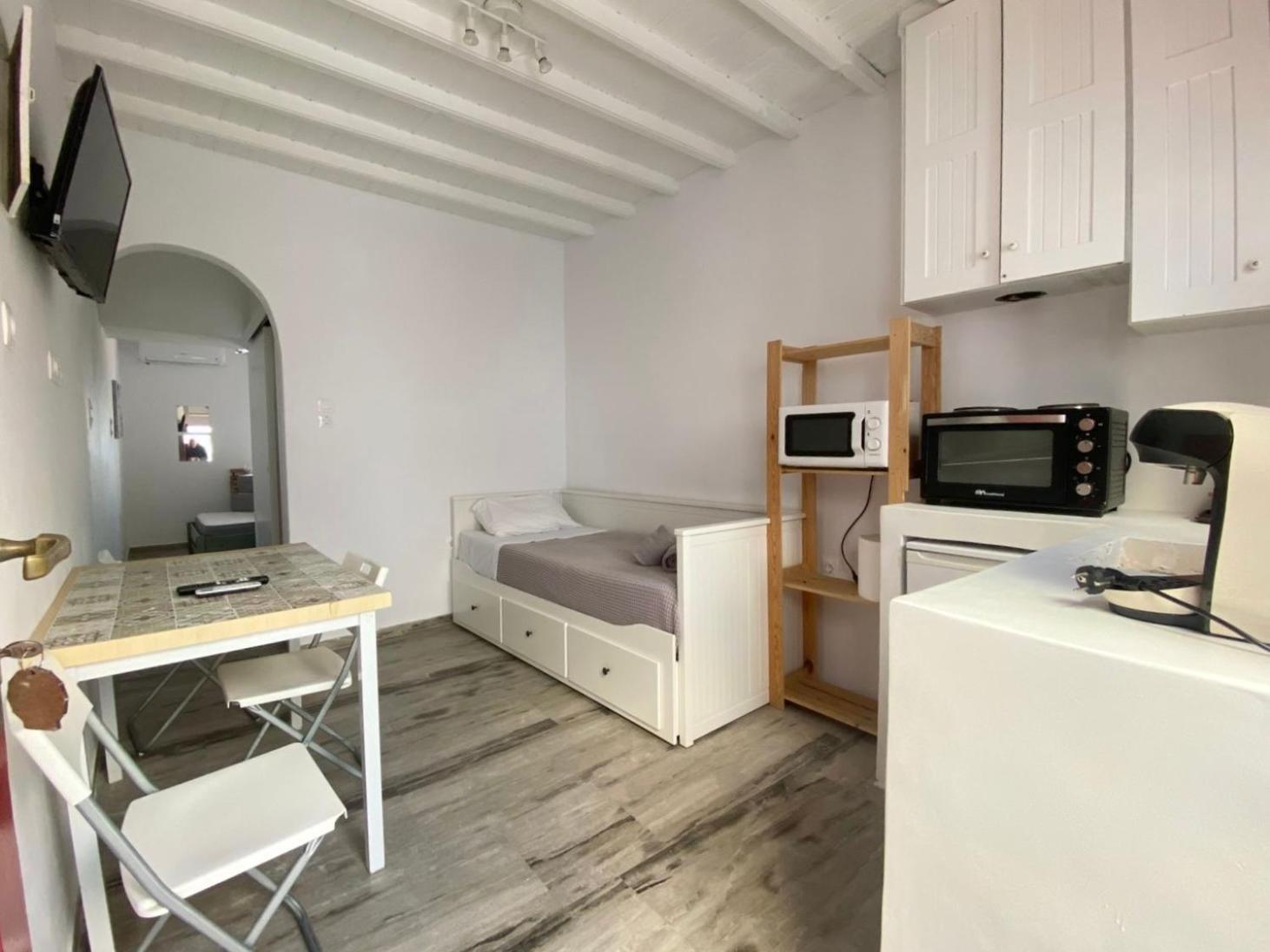 شقة Elenitas Town House With Balcony And Sea View Mykonos Town المظهر الخارجي الصورة