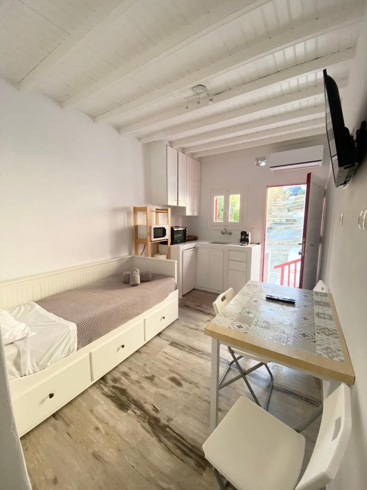 شقة Elenitas Town House With Balcony And Sea View Mykonos Town المظهر الخارجي الصورة
